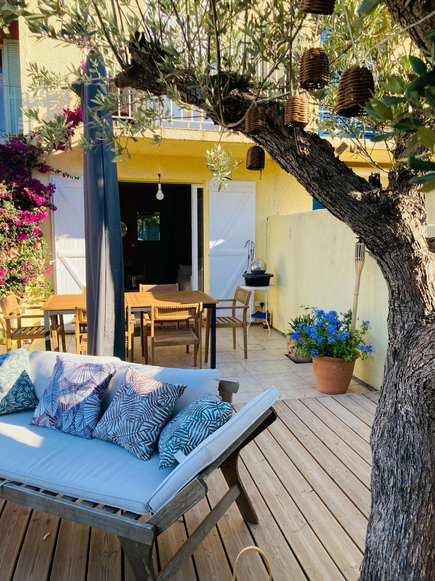 Mazet Renove Golfe De St Tropez Vila Cogolin Exterior foto